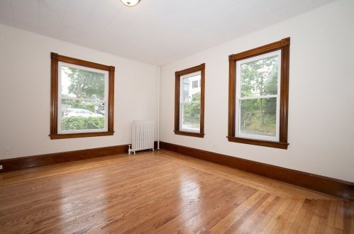 24 Vinton St, Worcester MA  01605-3344 exterior