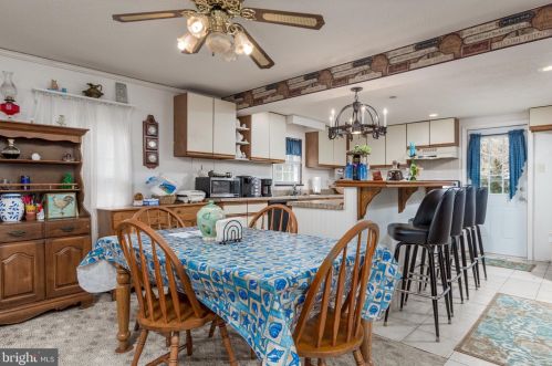 19 Hosier St, Selbyville DE  19975-9300 exterior