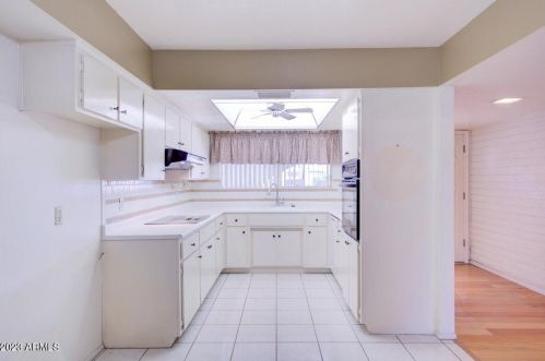 4318 Corrine Dr, Glendale, AZ 85304-2128