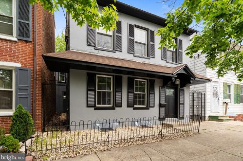 125 Chestnut St, Pottstown PA  19464-5407 exterior