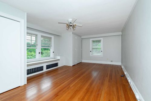 15 Loockerman Ave, Poughkeepsie NY 12601-5026 exterior