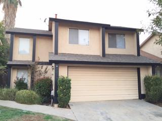 2211 Edison St, Visalia CA  93292-2296 exterior