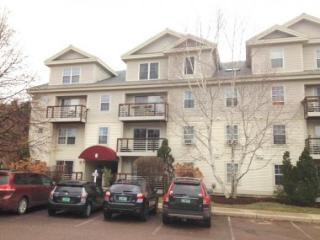 330 Hildred Dr, Burlington, VT 05401-3682