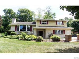 4512 Mill Rd, Emmaus, PA 18049-5239