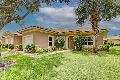 1858 Pelican Dr, Fort Pierce, FL 34982-8042