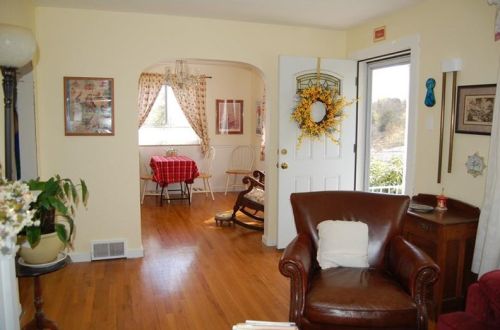 320 Richey Dr, Verona PA  15147-3422 exterior