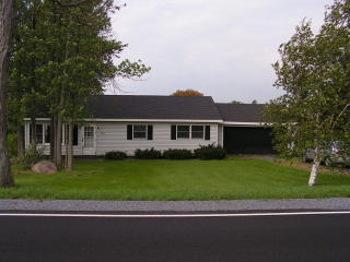 227 Allen Rd, Plattsburgh, NY 12901-7101