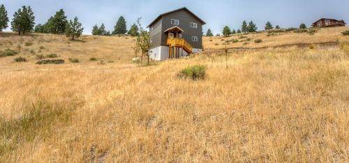 3554 Grizzly Rd, Portola, CA 96122