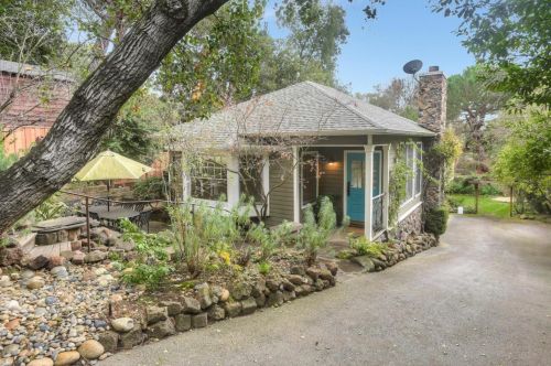 112 Alta Mesa Rd, Redwood City, CA 94062-3501