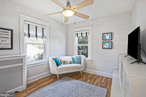 33 Vassar Rd, Camden NJ  08106-1623 exterior