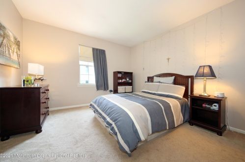 3402 James Ct, Middletown NJ  07748-3470 exterior