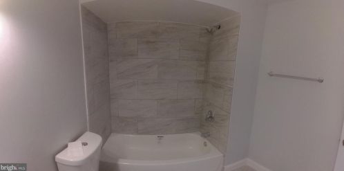 33 Covington Dr, Erial NJ  08081-3047 exterior