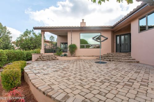 7 Courtney Cir, Sedona AZ 86336-5966 exterior