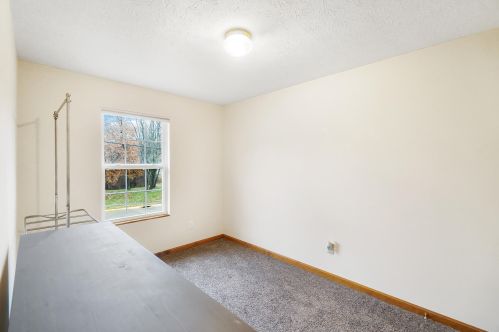 421 Ripple Creek Dr, Covington KY  41018-2684 exterior