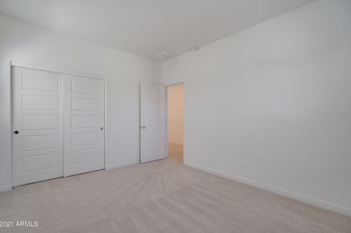 4716 Tremaine Ave, Gilbert AZ  85234 exterior