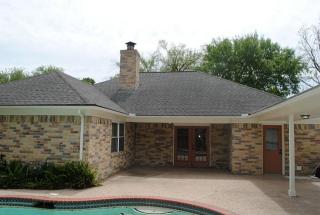 16226 Saint Helier St, Houston TX  77040-2062 exterior