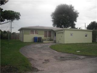 6524 Wiley St, Hollywood, FL 33023-1767
