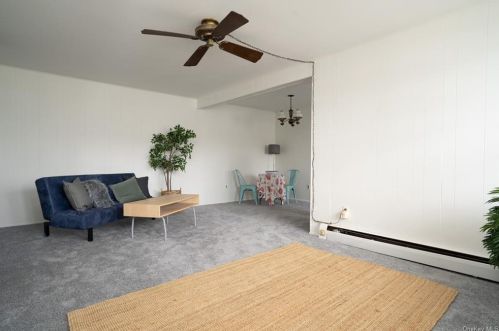 173 Parkside Dr, Airmont NY  10901-7854 exterior