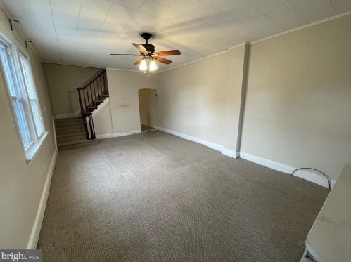 101 Patterson Ave, Trenton NJ  08610-4439 exterior