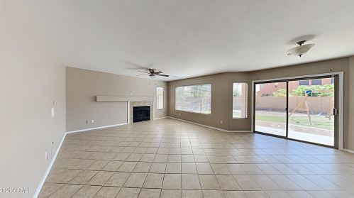 1810 Mcdonald St, Casa Grande, AZ 85122-6404
