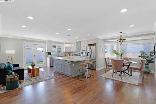 416 Easter Ave, Milpitas CA  95035-4203 exterior