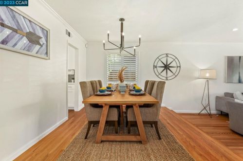 6747 Tory Way, Pleasanton CA  94568-2144 exterior