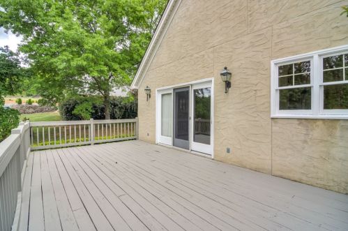 7 Plantation Ct, North Augusta SC  29841-6028 exterior