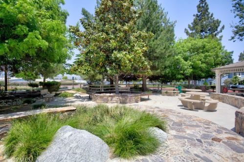 21233 Cottonwood Ln, Walnut CA  91789-3332 exterior