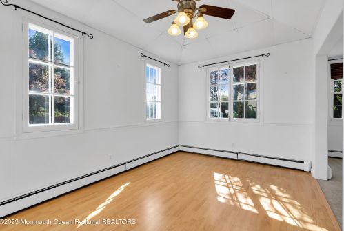 45 Washington Ave, Leonardo NJ  07737-1411 exterior