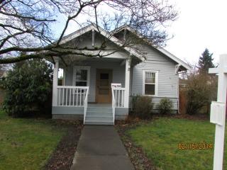 704 7th St, Puyallup, WA 98371-4218