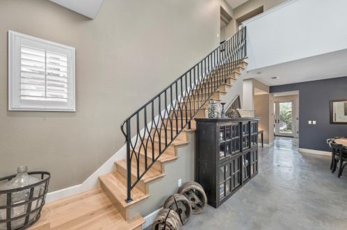 7369 Long Valley Ter, San Jose, CA 95138-1389