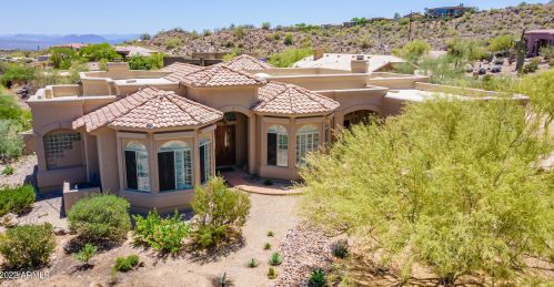 14924 Mayan Dr, Scottsdale, AZ 85268-1617