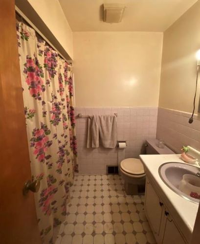 5953 Saltsburg Rd, Verona PA  15147-3313 exterior