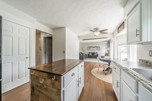 7026 Glade Ln, Florence KY  41042-4304 exterior