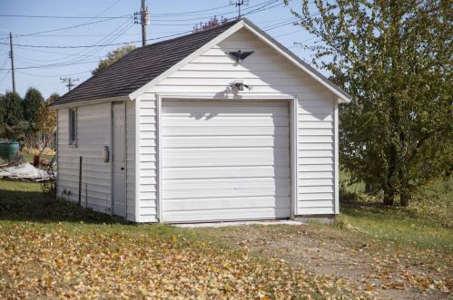 325 Washington St, Dodgeville WI  53533-1033 exterior