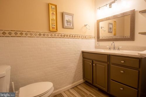 157 President Dr, Dover DE  19901-5263 exterior