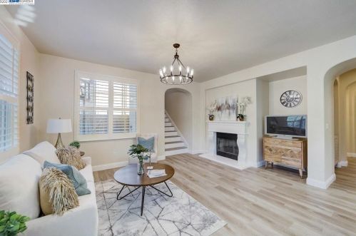 3234 Browntail Way, San Ramon CA  94582-5242 exterior