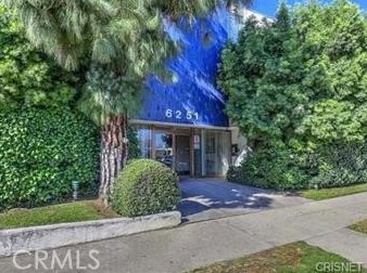 6251 Coldwater Canyon Ave, North Hollywood CA  91606-3032 exterior