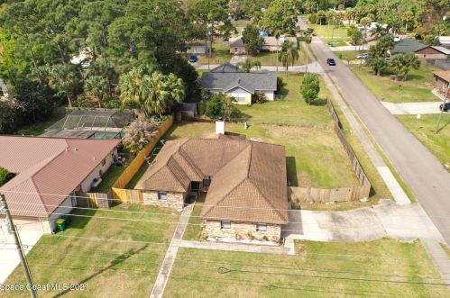 6130 Grissom Pkwy, Cocoa, FL 32927-9148