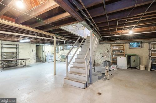 711 Marshall St, Norristown PA 19401-4113 exterior