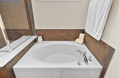 149 Pne Cv, Uhland TX  78640-5842 exterior