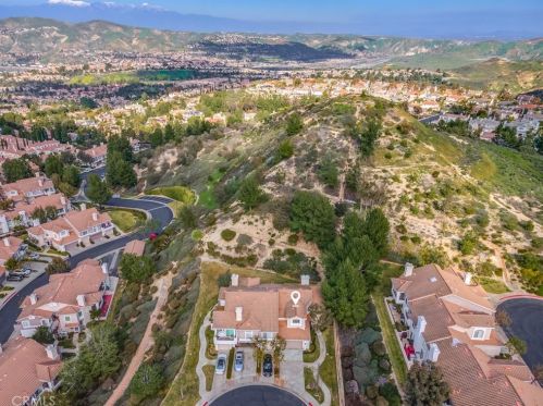 1005 Rising Sun Ct, Anaheim CA  92808-2407 exterior