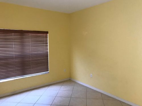 254 Lake Monterey Cir, Boynton Beach, FL 33426-8442