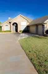 8603 Rochester Ave, Lubbock, TX 79424-4713
