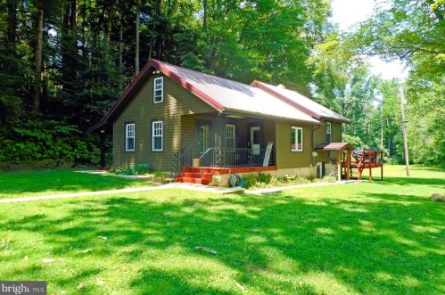 126 Geary Wolfe Rd, Lincoln Colliery, PA 17963-8802