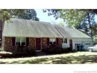 150 Delmont St, Manchester CT  06042-3530 exterior