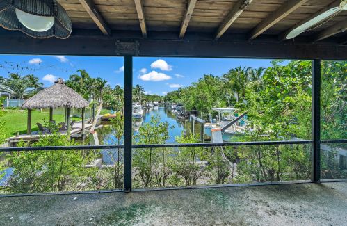 2465 Shore Dr, West Palm Beach, FL 33410-2053