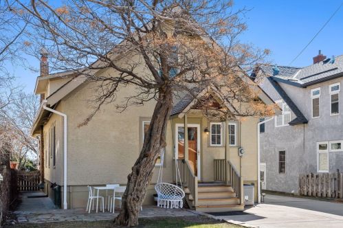 4620 Upton Ave, Minneapolis MN 55423-1913 exterior