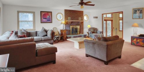 144 Orchard Rd, Moselem, PA 19526-8530