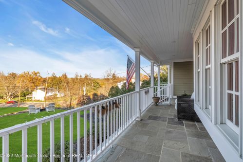 34 Windsor Dr, Little Silver NJ  07739-1311 exterior